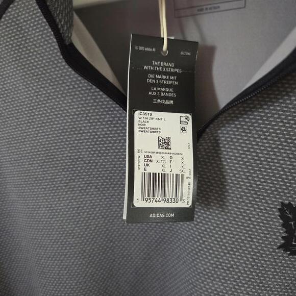 Adidas Maple Leaf Fans - Get Ready for Round 2 Ladies 1/4 Zip‎ Jacket - Large - Picture 4 of 6